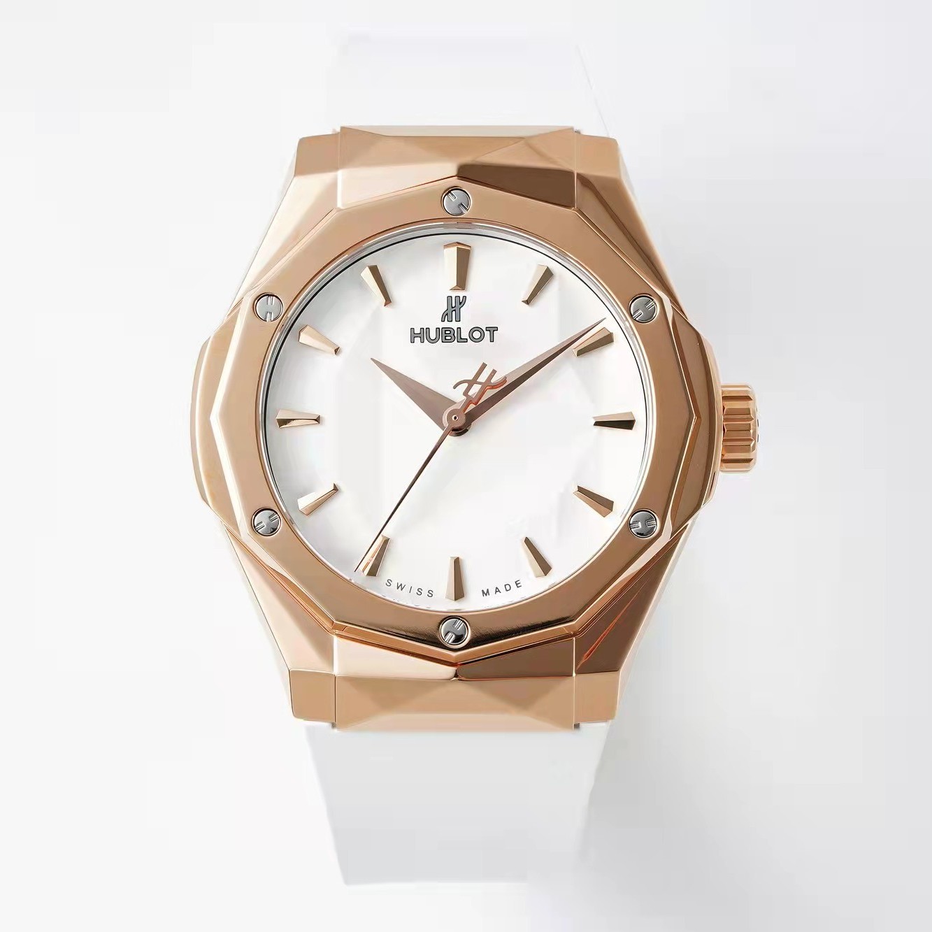 APS 공장｜Cal.HB1100 무브먼트｜40mm｜위블로 클래식 퓨전 II