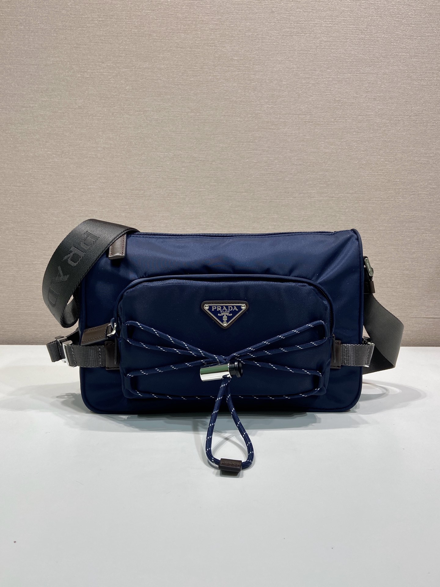Prada Speedrock Re-Nylon and leather shoulder bag 2VH192 28*17.5*10